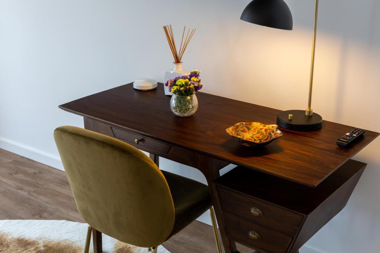 Stupendo-Three Rooms-Suite With Terrace -Center -Air Conditioning-Free Park Lisboa Exteriör bild